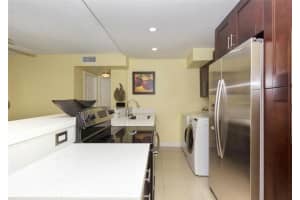 5276 NE 6th Ave F19, Oakland Park, FL 33334 - MLS#F10540605