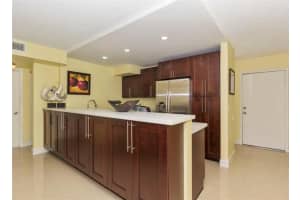 5276 NE 6th Ave F19, Oakland Park, FL 33334 - MLS#F10540605