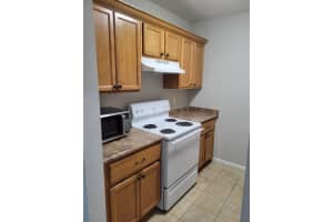 2303 Federal Highway, Boynton Beach, FL 33435 - MLS#F10540618