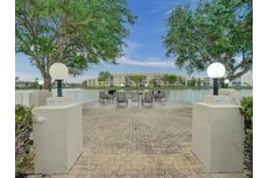 7748 Granville Dr 211, Fort Lauderdale, FL 33321 - MLS#F10540633