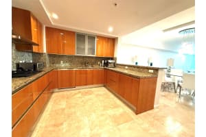 45 Hendricks Isle, Fort Lauderdale, FL 33301 - MLS#F10540652