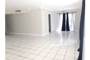 18 NW street, Lauderhill, FL 33313 - MLS#F10540653