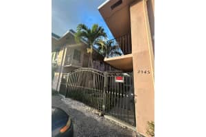 2545 Taft St 109, Hollywood, FL 33020 - MLS#F10540666
