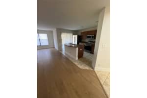 5038 NW Coventry Cir, Port Saint Lucie, FL 34986 - MLS#F10540696