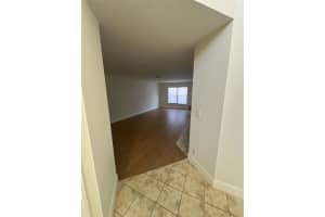 5038 NW Coventry Cir, Port Saint Lucie, FL 34986 Sold 01/04/26