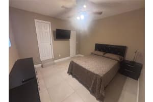 4206 HAYES ST Efficiency, Hollywood, FL 33021 - MLS#F10540770