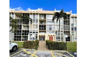 801 Three Islands Blvd 214, Hallandale Beach