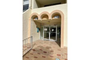 801 Three Islands Blvd 214, Hallandale Beach, FL 33009 - MLS#F10540799