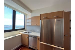 MLS# F10540817, Miami Beach, Florida 33139