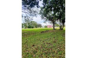 4042 Lyndhurst J 4042, Deerfield Beach, FL 33442 - MLS#F10540825