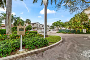 1900 Oceanwalk Lane, Pompano Beach, FL 33062 - MLS#F10540833