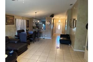 628 NW Stanford Ln, Port Saint Lucie, FL 34983 - MLS#F10540846