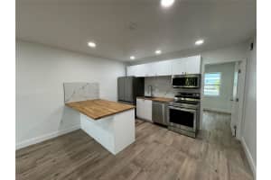 2200 NE 173rd Street 2, North Miami Beach, FL 33160 - MLS#F10540857