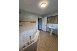 4021 SW 1st St 4021, Plantation, FL 33317 - MLS#F10540868