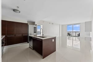 1900 N Bayshore Drive 3702, Miami, FL 33132 - MLS#F10540874