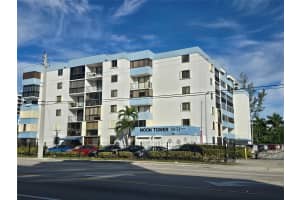 5033 NW 7th St 508, Miami, FL 33126 - MLS#F10540875