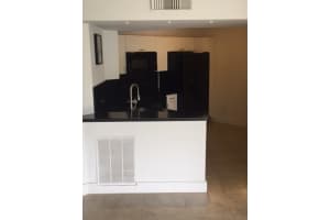 8761 Wiles Rd 103, Coral Springs