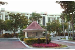 7050 44th Street, Lauderhill, FL 33319 - MLS#F10540900