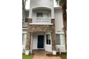 8236 25th Court, Hollywood, FL 33025 - MLS#F10540905