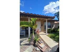 4117 Riverside Dr 1, Coral Springs, FL 33065 - MLS#F10540929