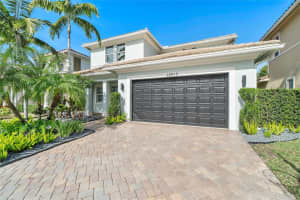 12015 Nw 83rd Pl, Parkland