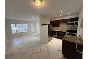 408 NE 7th Ave 15, Fort Lauderdale, FL 33301 Sold 01/03/26