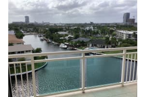 437 Golden Isles Dr 8A, Hallandale Beach, FL 33009 - MLS#F10540965