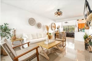 315 Van Buren Street, Hollywood, FL 33019 - MLS#F10540969