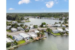 3033 Lakeshore Dr, Dania Beach, FL 33312 - MLS#F10540981