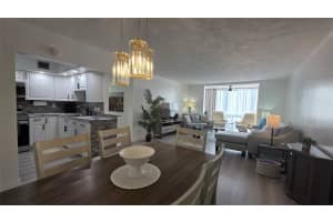 2831 Somerset Dr 105, Lauderdale Lakes, FL 33311 - MLS#F10541007