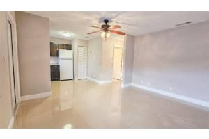 416 Lakeside Drive, Margate, FL 33063 - MLS#F10541008