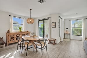 233 NE 11th St 233, Fort Lauderdale, FL 33304 - MLS#F10541045