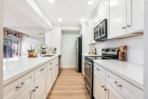 7920 11th Court, Plantation, FL 33322 - MLS#F10541052