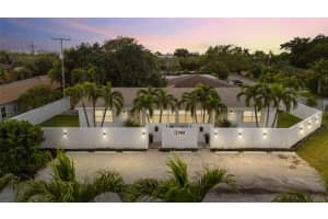 2000 17 Court, Fort Lauderdale, FL 33304 - MLS#F10541063