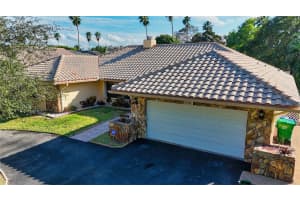 11060 Lakeview Drive, Coral Springs, Fl 33071, Coral Springs