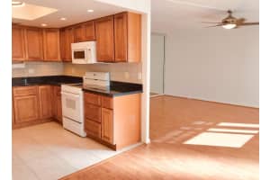 2069 Oakridge F 2069, Deerfield Beach, FL 33442 - MLS#F10541069