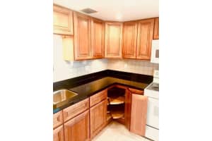 2069 Oakridge F 2069, Deerfield Beach, FL 33442 - MLS#F10541069