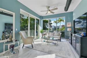 313 NE 2nd St 204, Fort Lauderdale, FL 33301 - MLS#F10541138