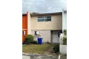 950 SW 74th Ave 950, North Lauderdale, FL 33068 - MLS#F10541202