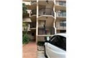 3590 Blue Lake Dr, Pompano Beach