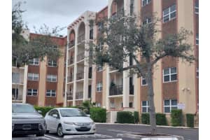 400 N Riverside Dr 401, Pompano Beach, FL 33062 - MLS#F10541241