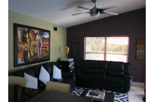 160 NW 166th Ave, Pembroke Pines, FL 33028 - MLS#F10541244