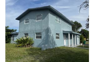 4551 NW 12th St, Lauderhill, FL 33313 - MLS#F10541260