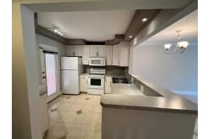 403 NW 68th Ave 202, Plantation, FL 33317 - MLS#F10541262