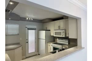 403 NW 68th Ave 202, Plantation, FL 33317 - MLS#F10541262