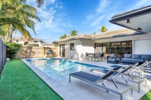 24 Castle Harbor Island, Fort Lauderdale, FL 33308 - MLS#F10541263