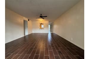 7552 Stirling Rd 213, Hollywood, FL 33024 - MLS#F10541268