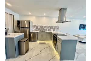 4100 Tivoli Ct 201, Lake Worth, FL 33467 - MLS#F10541273