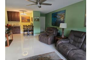 669 Oakland Park Boulevard, Wilton Manors, FL 33311 Sold 03/03/26