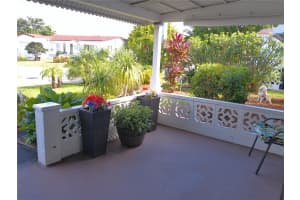 4600 NW 43rd St, Lauderdale Lakes, FL 33319 - MLS#F10541293